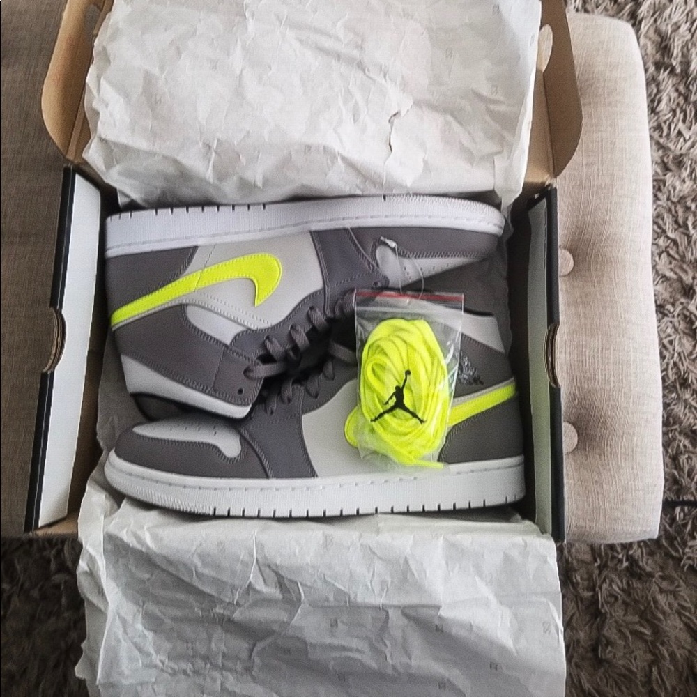 Men’s size 11 Jordan 1’s